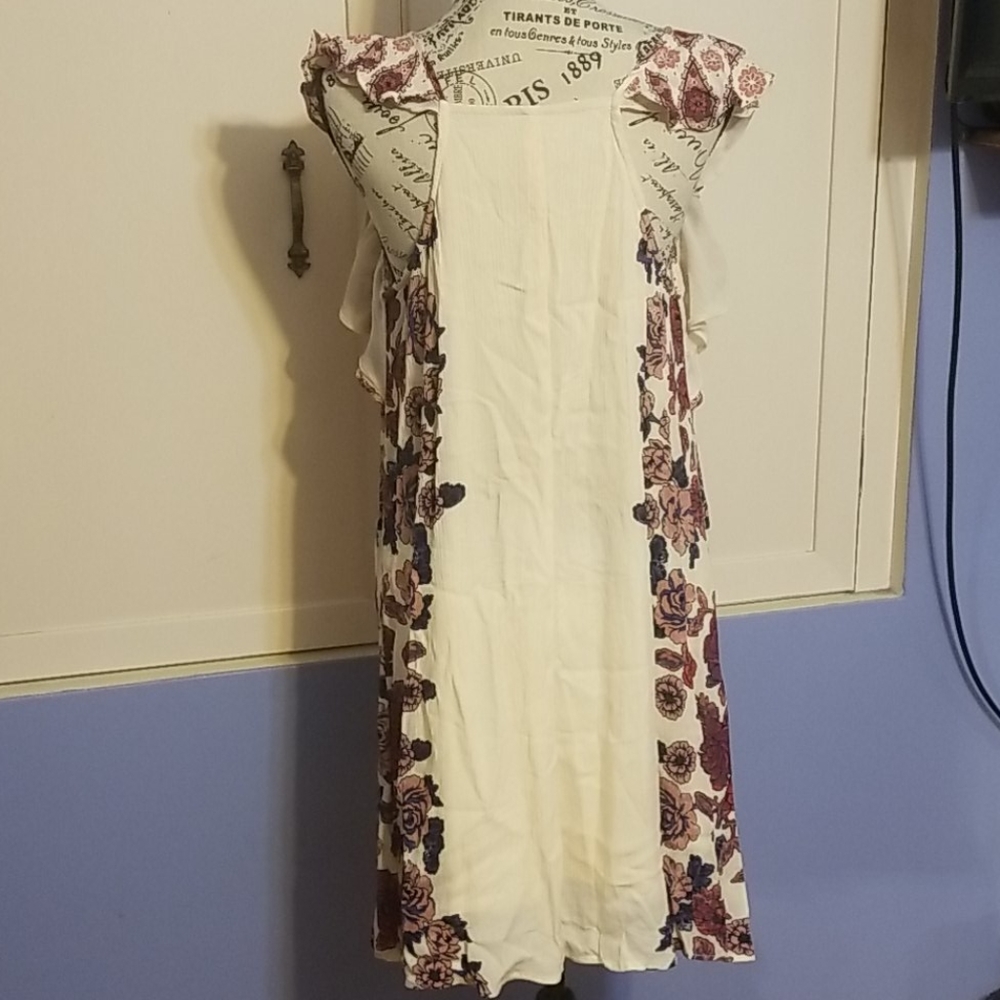 Dress - Picture 2 of 5